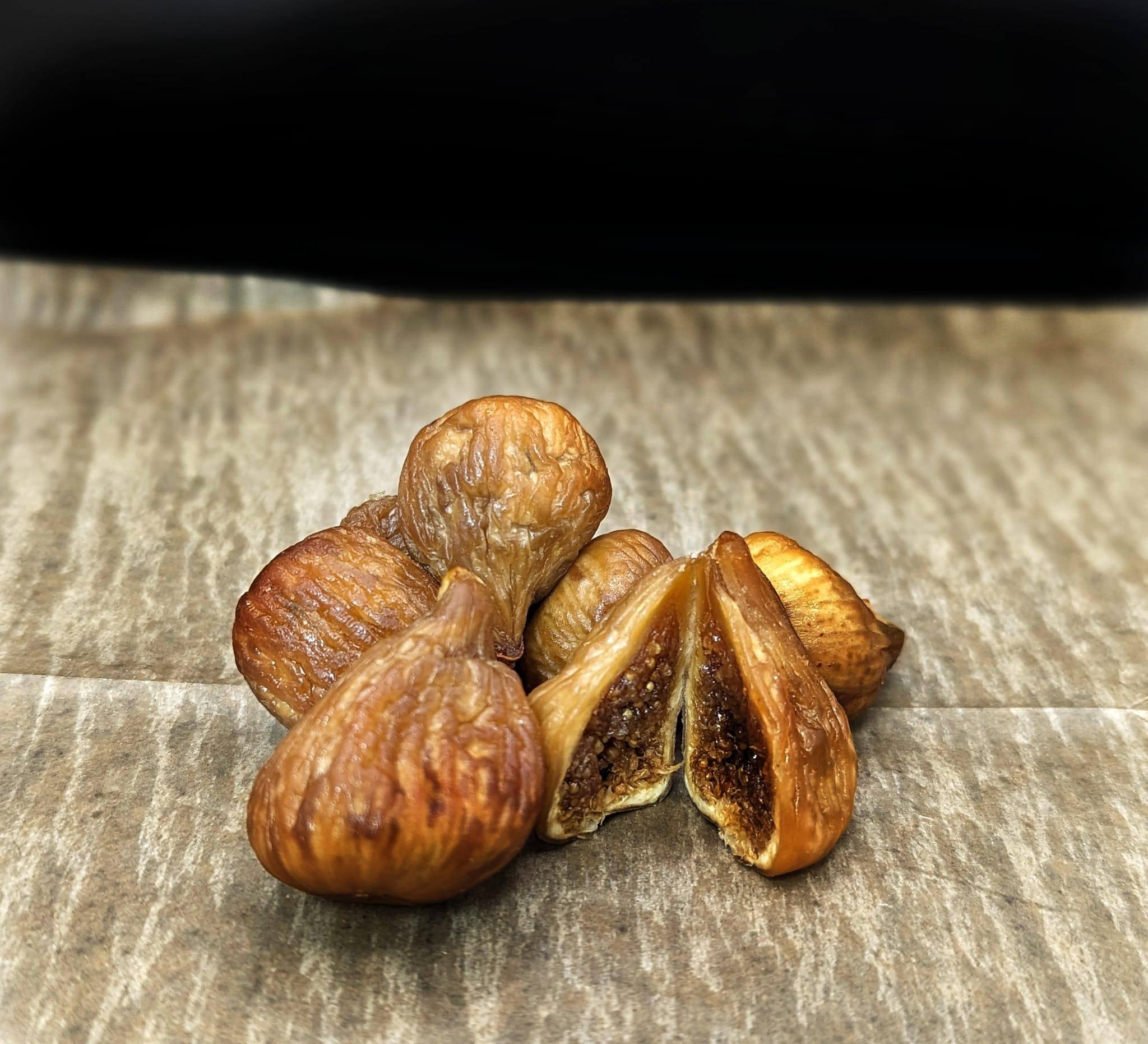 Charcuterie Board Nuts & Dry Fruits - Meat N' Bone